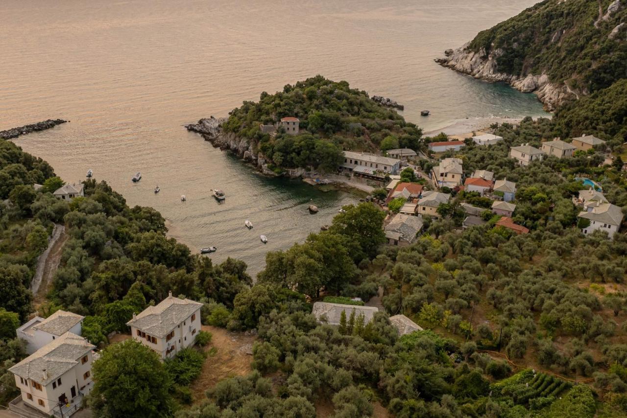 Orange House For Big Families In Damouchari - Delicious Houses Exterior foto