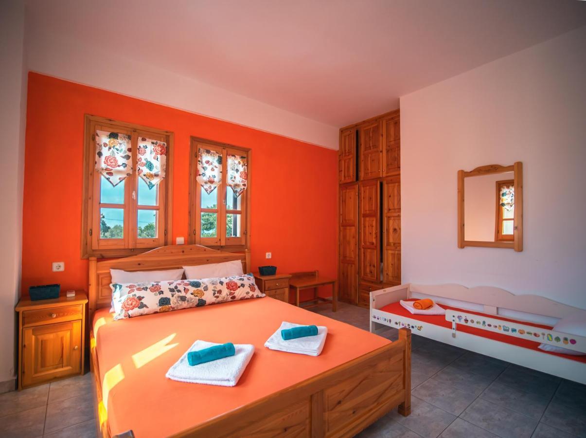 Orange House For Big Families In Damouchari - Delicious Houses Exterior foto