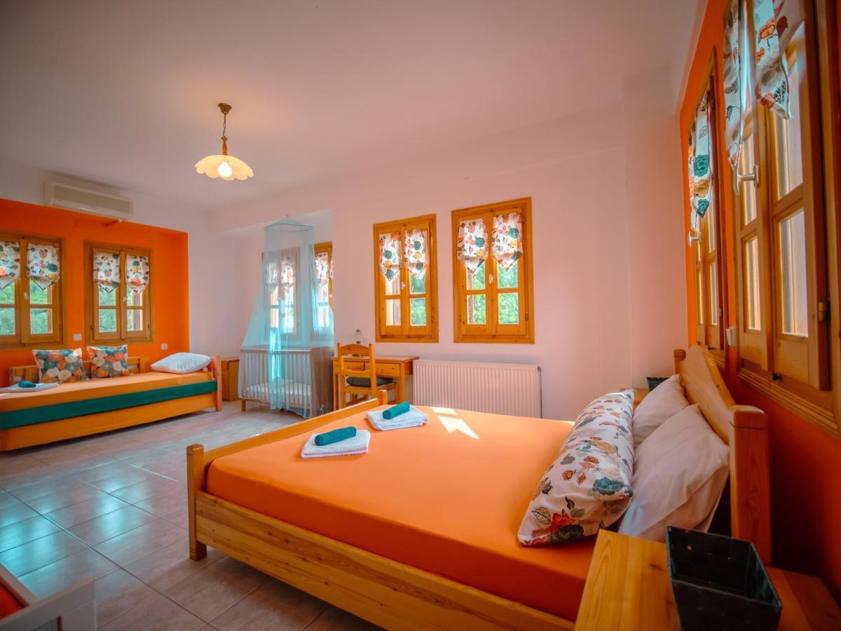 Orange House For Big Families In Damouchari - Delicious Houses Exterior foto